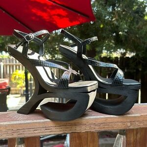 Jeffrey Campbell sculpted wooden platform sandal